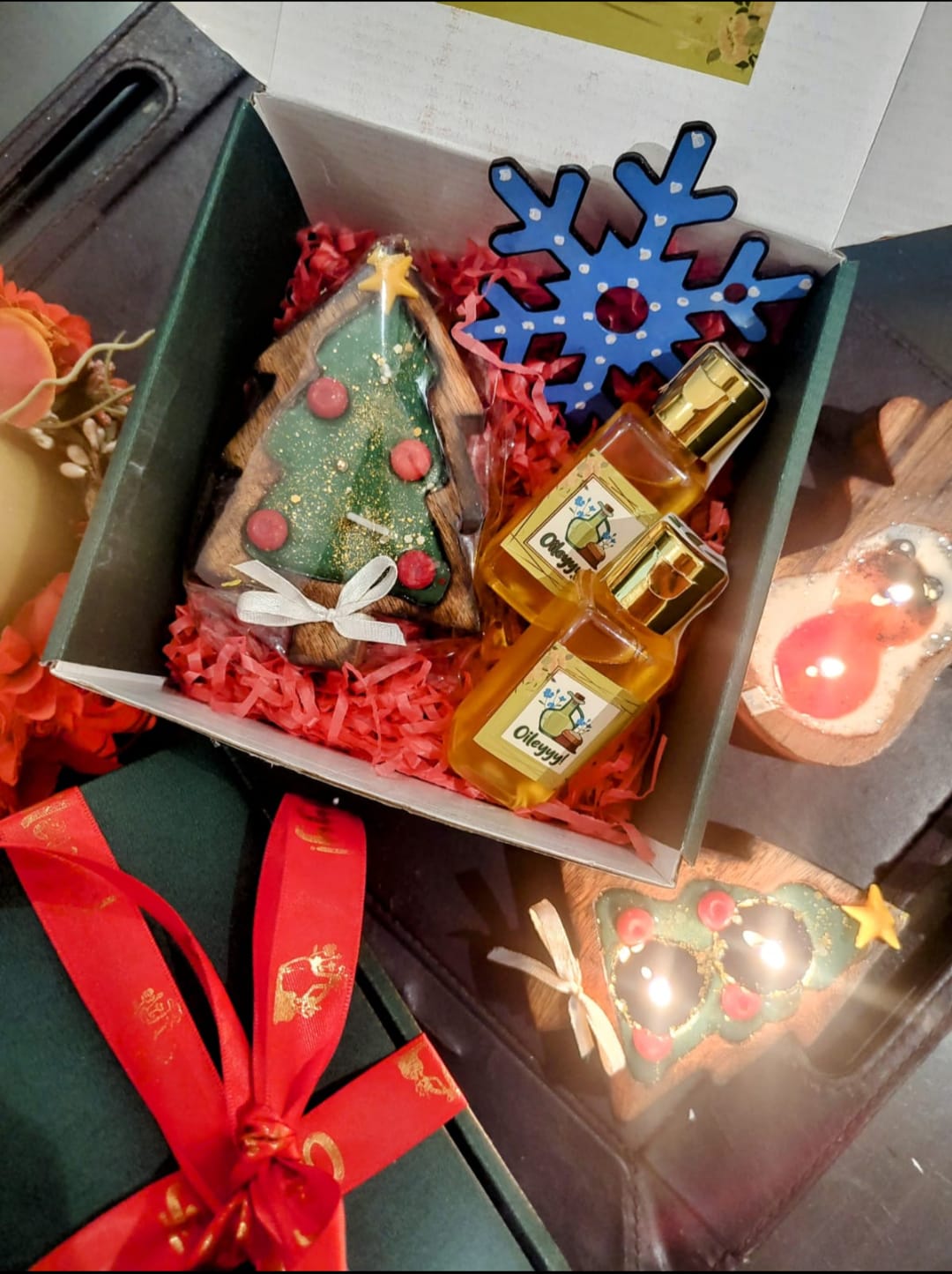 Christmas Tinsel Tidings